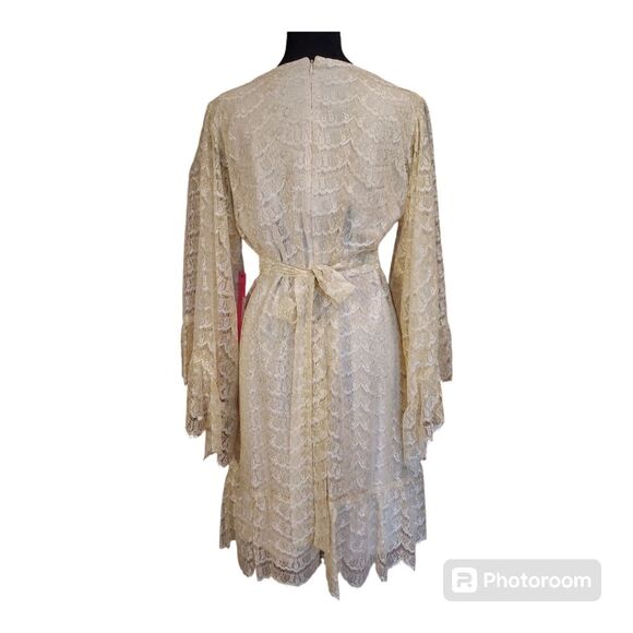 NWT Betsey Johnson Ivory & Gold Lace Trumpet Sleeve Tie Back Dress Size 12 - Picture 4 of 8